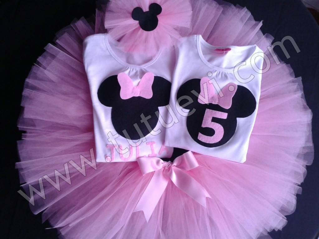 Büşra Hanımın özel olarak hazırlattığı 2 adet body, tütü etek ve saç bandından oluşan tütü takımı hazır, elbise sahibinin mutlu günlerde giymesini diliyoruz.