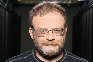 Image with missing alt attribute found on cnews.ru