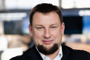 Image with missing alt attribute found on cnews.ru