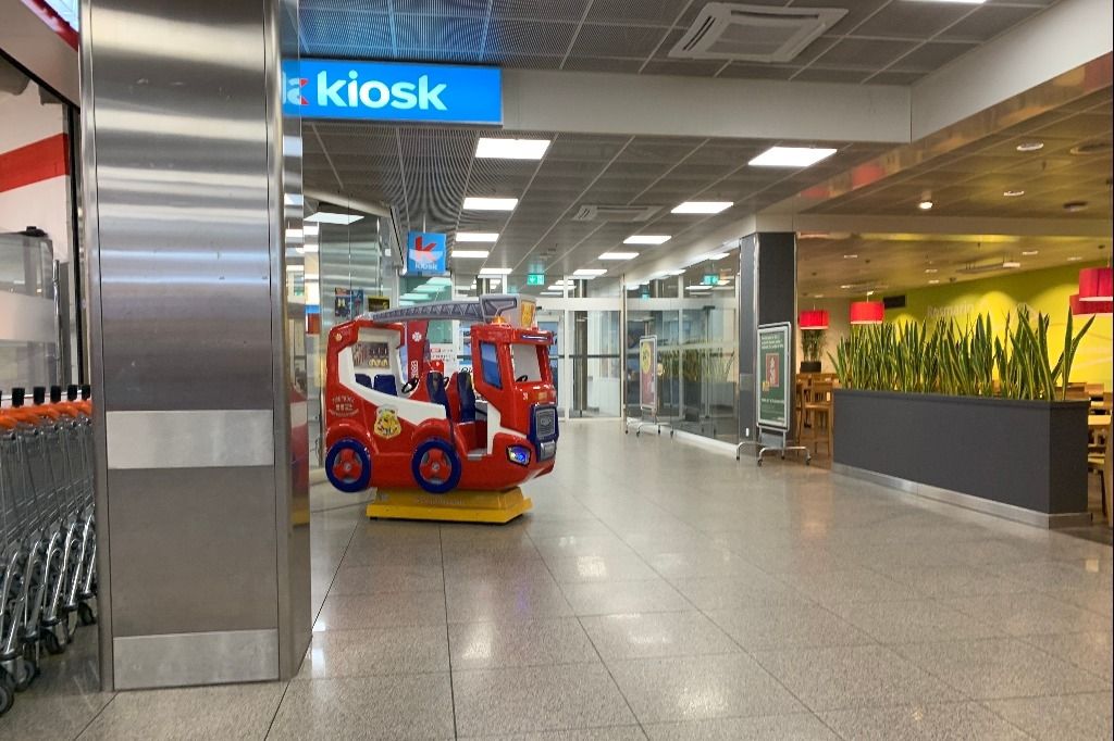 Image with missing alt attribute found on lematin.ch