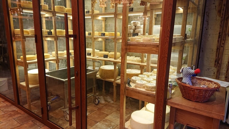 Image with missing alt attribute found on finprom.net