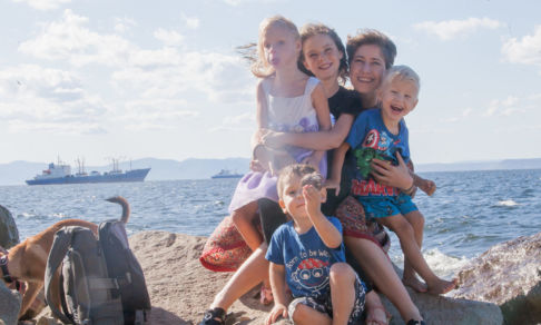 &laquo;Мама, если мы не заберем эту девочку, она умрет?&raquo;