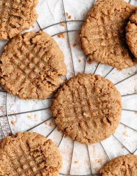 Image with missing alt attribute found on foodwithfeeling.com