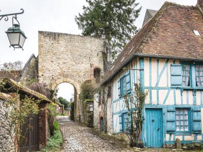 Image with missing alt attribute found on france-voyage.com