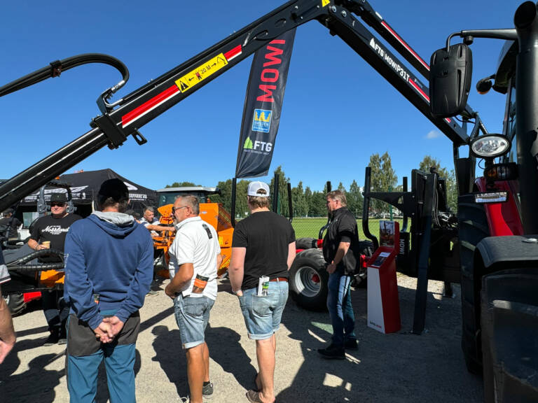 Great weather at Mittia G&aring;rd & Skog