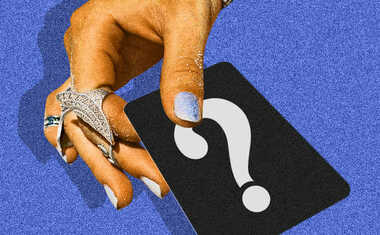 Image with missing alt attribute found on tarot.com