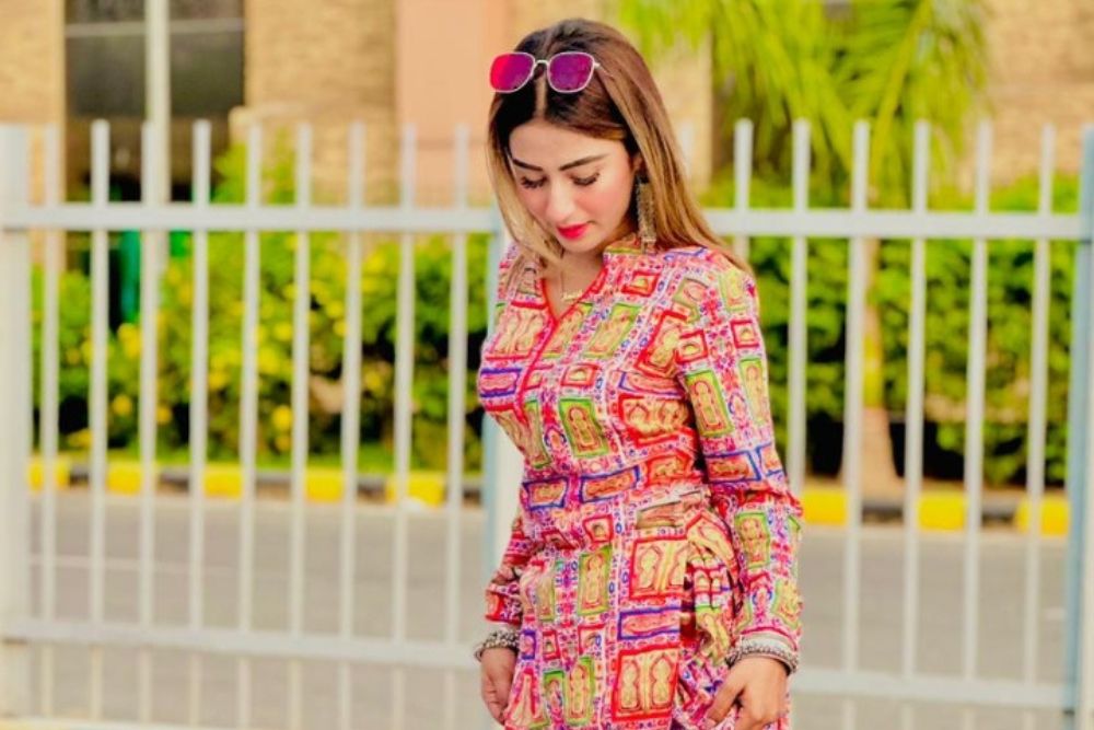 Image with missing alt attribute found on girlsforyou.in