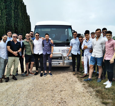 Image with missing alt attribute found on goingsouthminibus.com