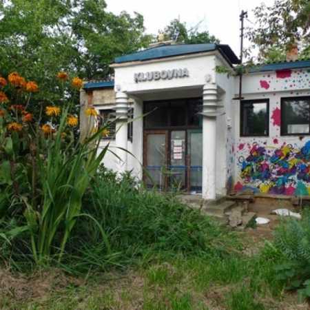 Image with missing alt attribute found on goout.net