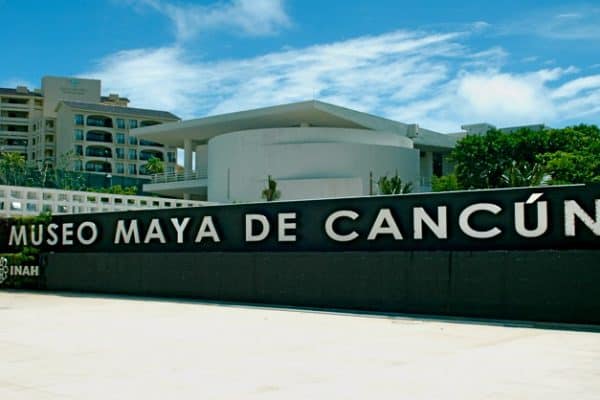 Museo Maya de Cancun, Mexico