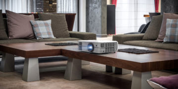 Optoma UHD380X: Neuer 4K-Beamer unterstützt HLG-HDR und 3D