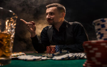 Image with missing alt attribute found on holabet.info