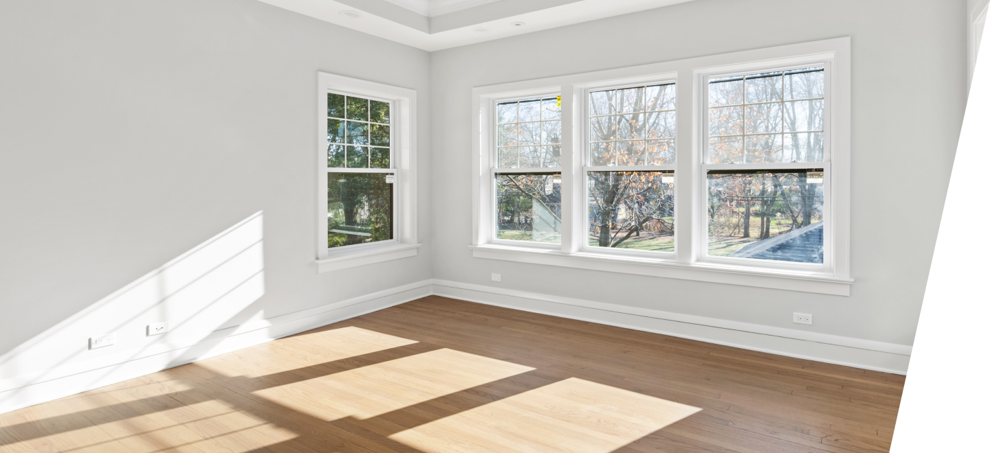 Image with missing alt attribute found on holmestage.com