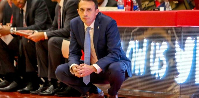 Image with missing alt attribute found on hoopdirt.com