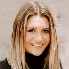 Image with missing alt attribute found on crystalknows.com