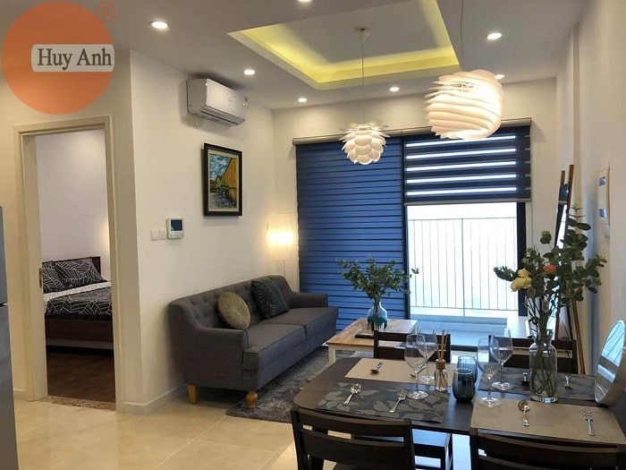 R&egrave;m cửa cầu vồng Vinhomes d’capitale