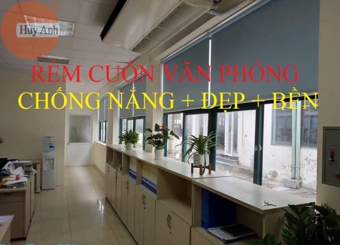 Image with missing alt attribute found on huyanhdecor.vn