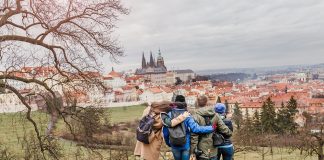 Image with missing alt attribute found on hype.my