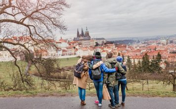 Image with missing alt attribute found on hype.my