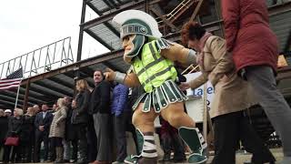 Image with missing alt attribute found on mclaren.org