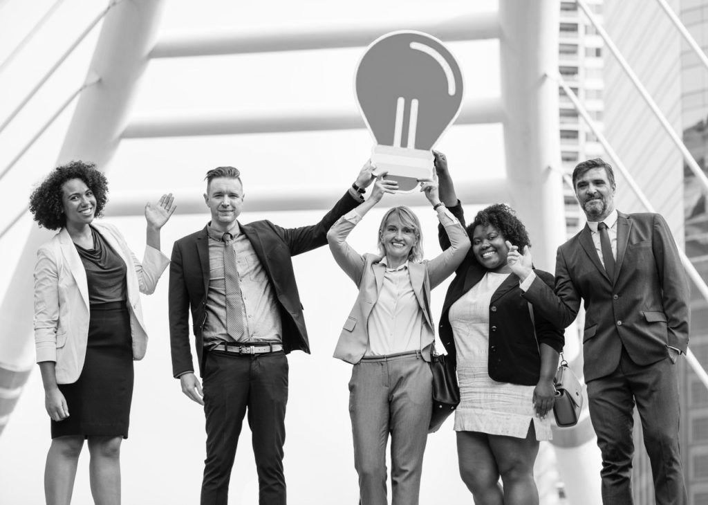 Image with missing alt attribute found on lightedge.com