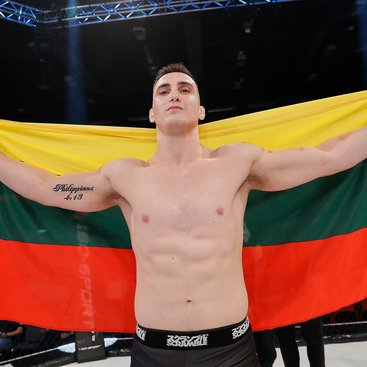 Image with missing alt attribute found on fights.cz