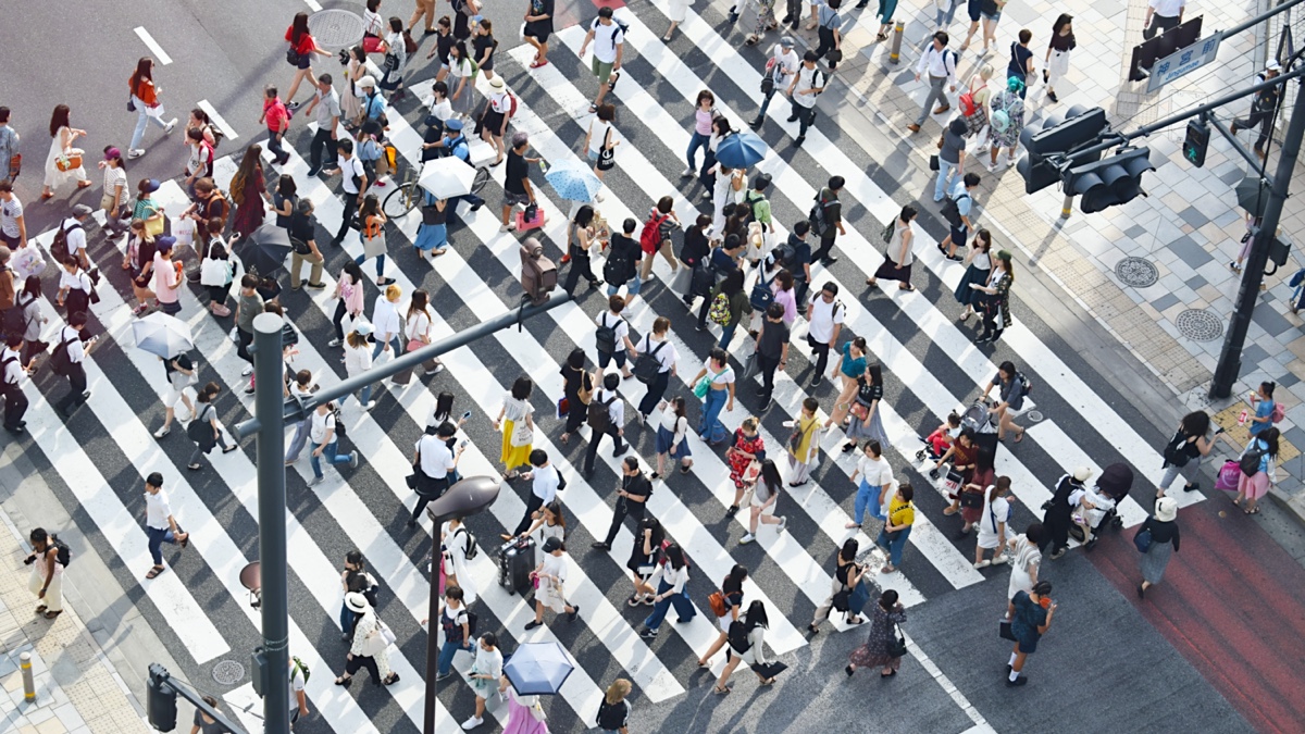 Image with missing alt attribute found on ptengine.com