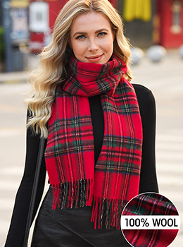 Image with missing alt attribute found on bellelily.com