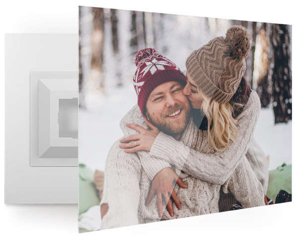 Image with missing alt attribute found on canvasondemand.com