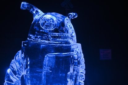 Image with missing alt attribute found on rove.me