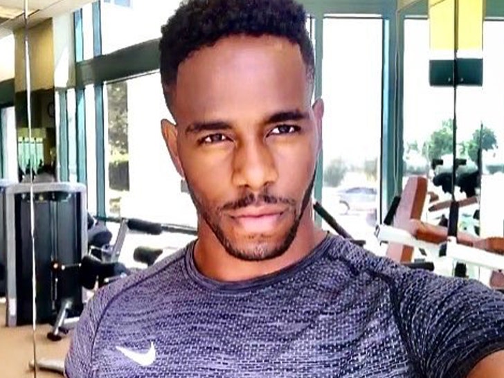 Image with missing alt attribute found on tmz.com