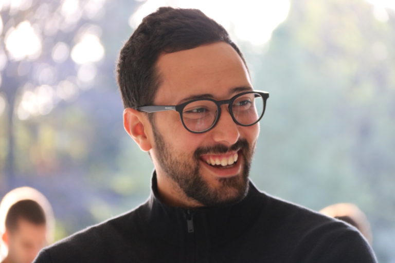 Image with missing alt attribute found on vilaweb.cat