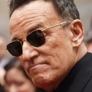 Image with missing alt attribute found on crooksandliars.com