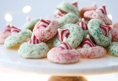 Peppermint Kiss Christmas Cookies #peppermint #blossom #peppermintkiss #christmas #holiday #cookie #recipe