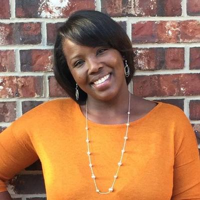 Image with missing alt attribute found on invoicely.com