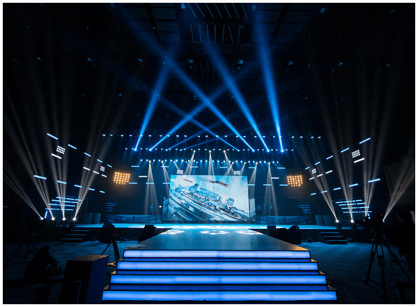 Image with missing alt attribute found on vzan.com