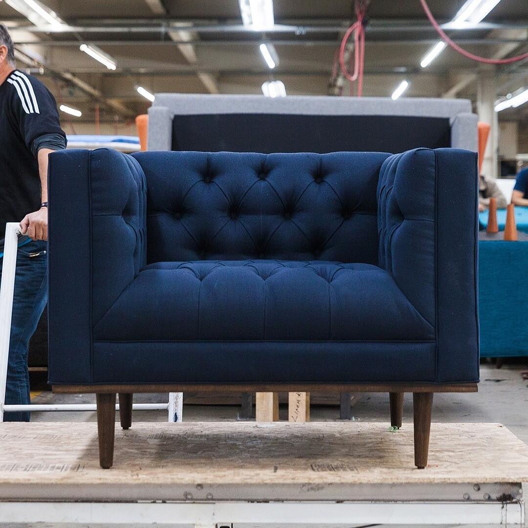 Image with missing alt attribute found on joybird.com