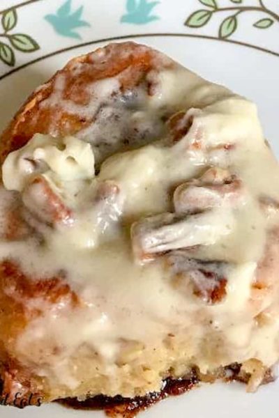 Pumpkin Spice Cinnamon Rolls