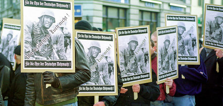 Image with missing alt attribute found on jungewelt.de