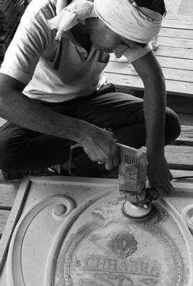 Image with missing alt attribute found on karishmatiles.com