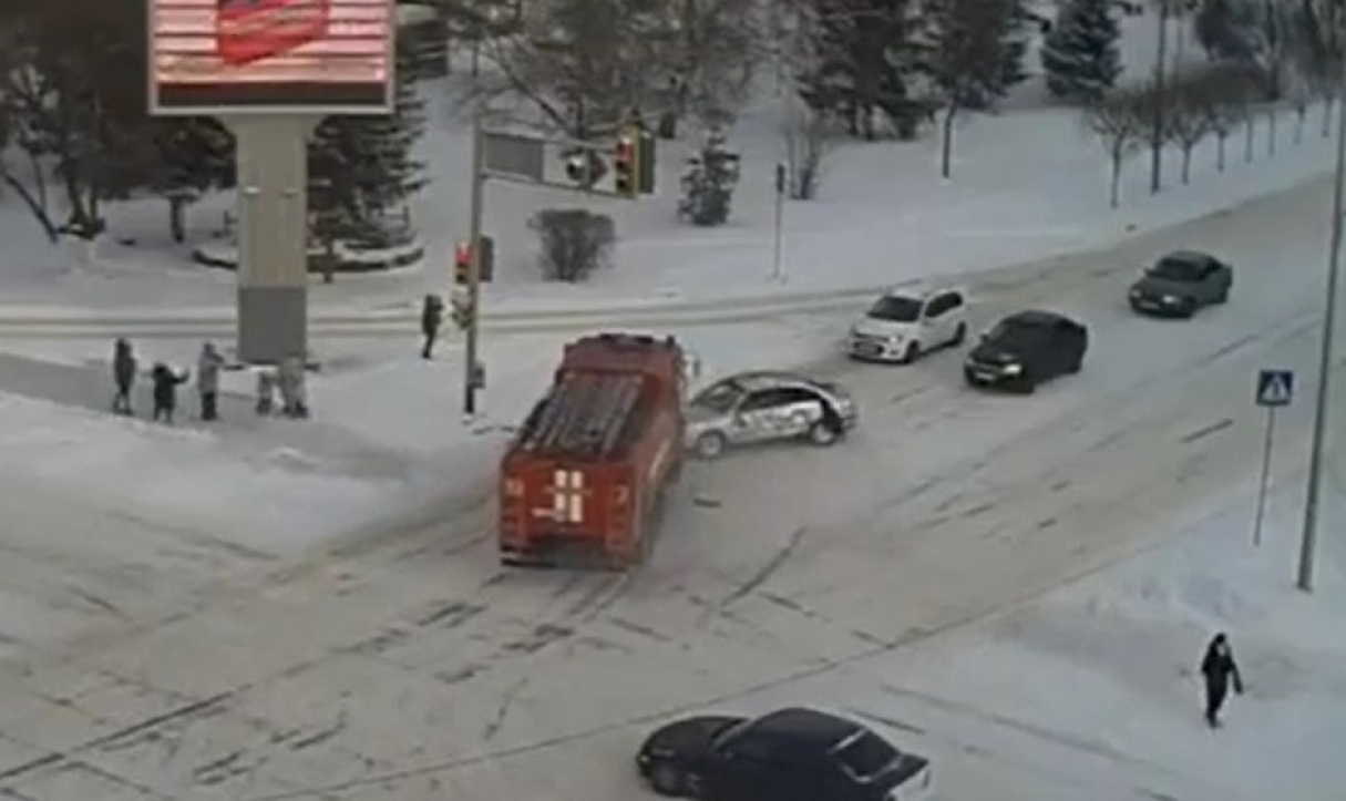 Image with missing alt attribute found on kazlenta.kz