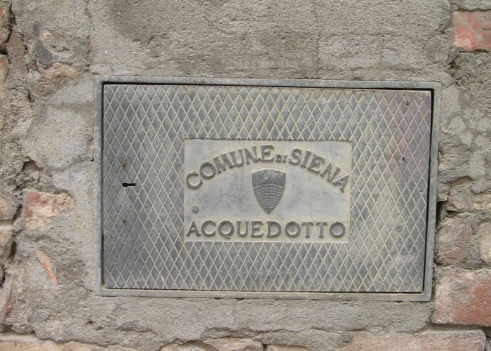 Image with missing alt attribute found on udene.de