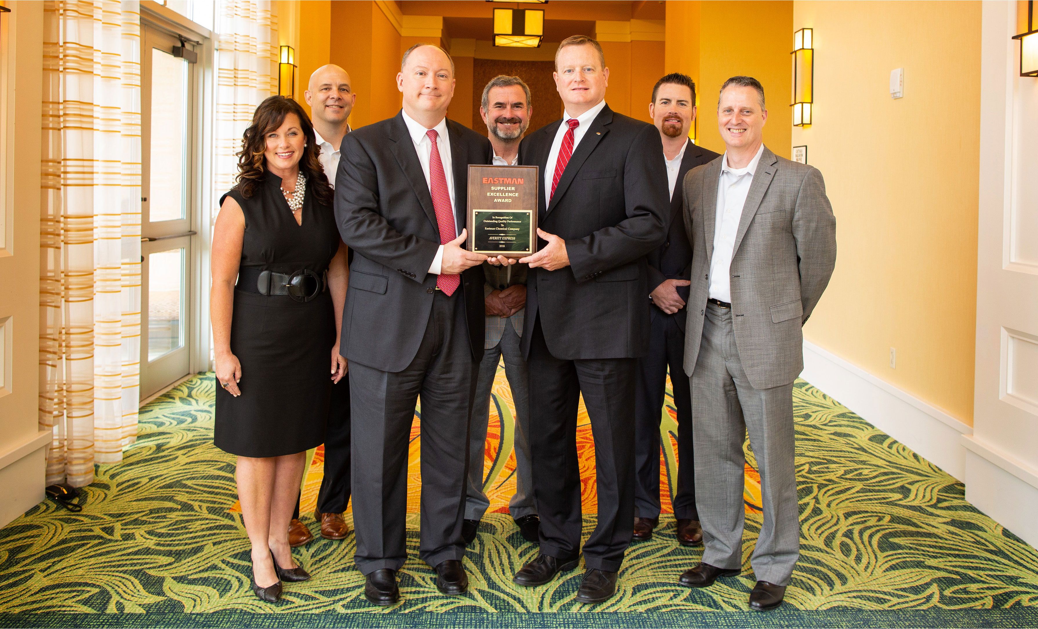 Image with missing alt attribute found on averittexpress.com