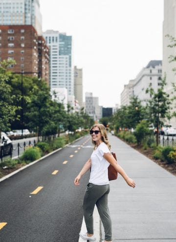 Image with missing alt attribute found on laurenslatest.com