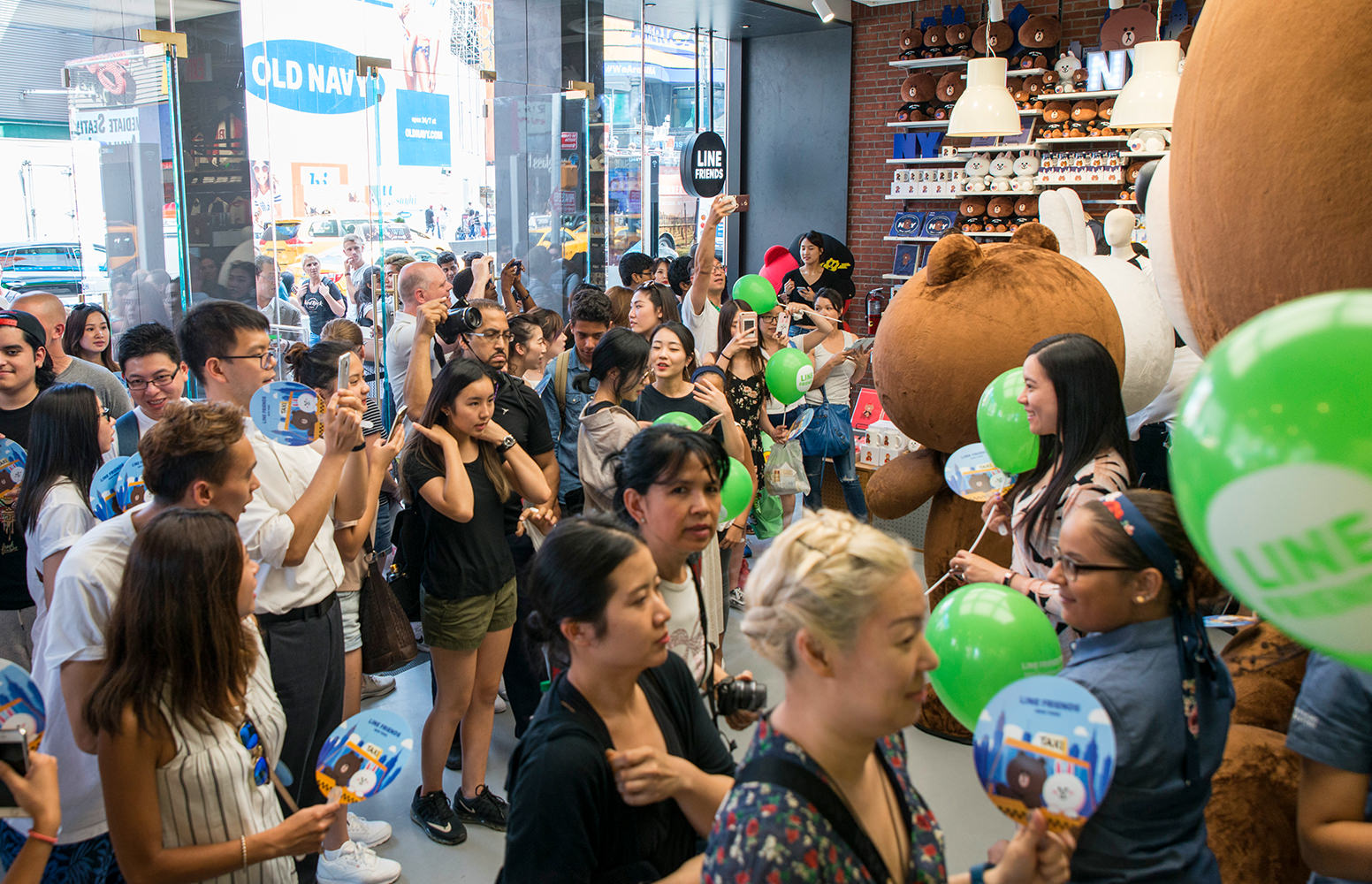 Image with missing alt attribute found on linefriends.com