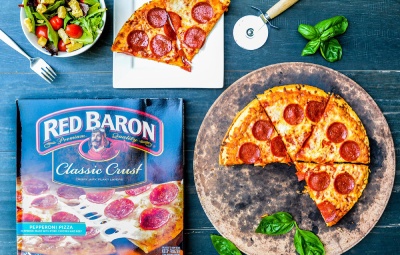 Image with missing alt attribute found on linqia.com