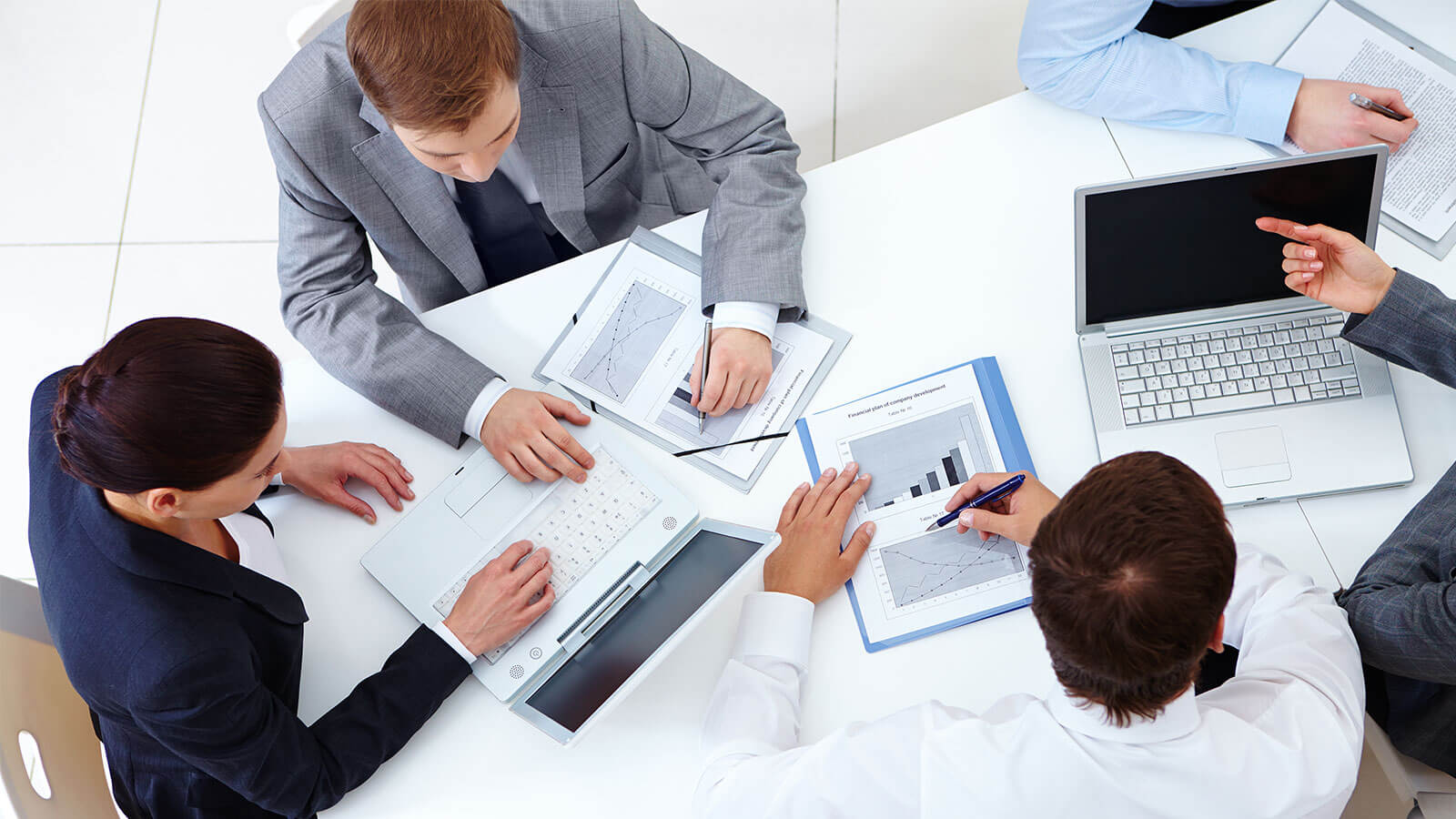 Image with missing alt attribute found on lorini.net