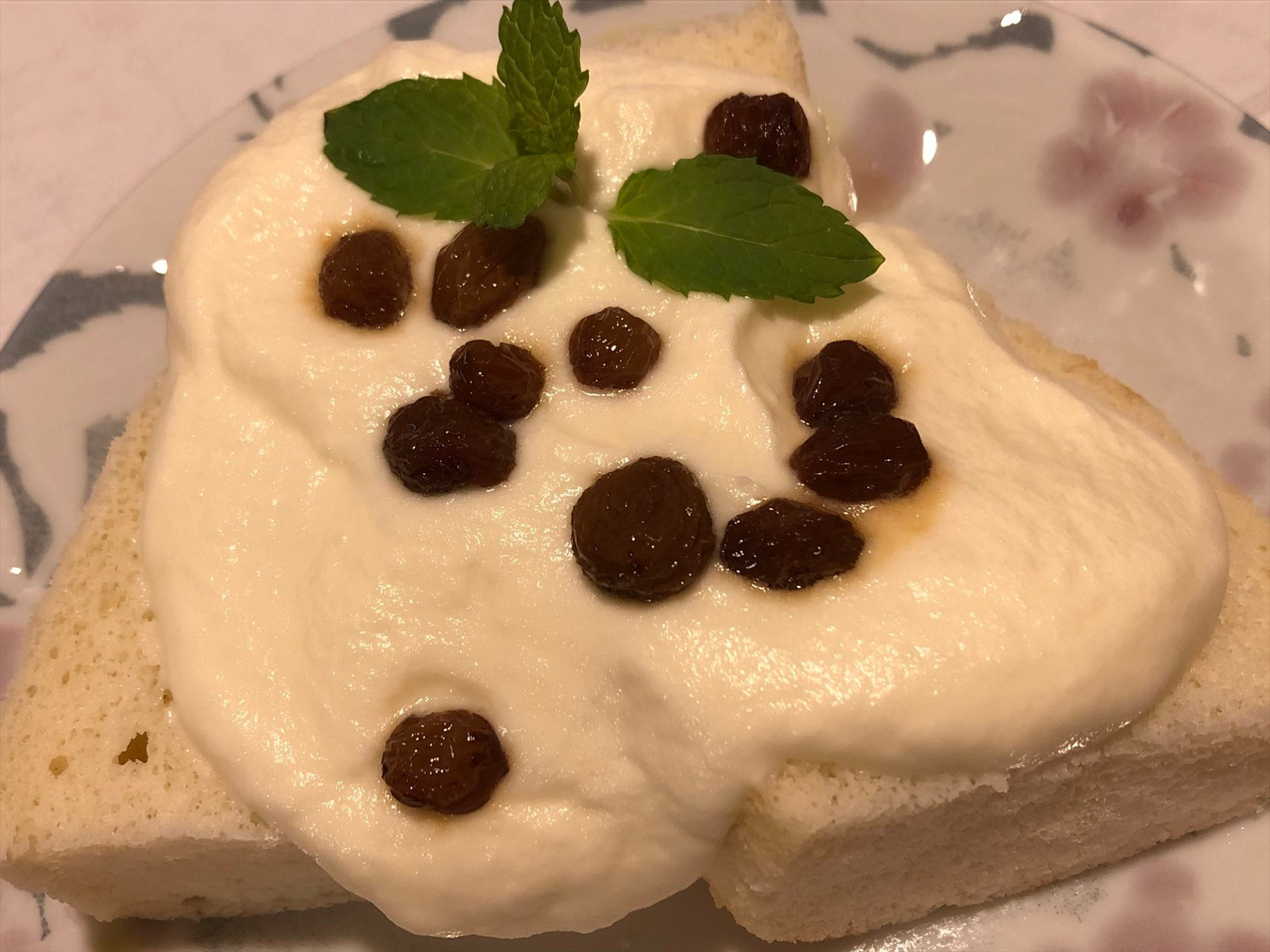 グルテンフリーのデザートが楽しめるカフェを営み近鉄奈良駅で人気