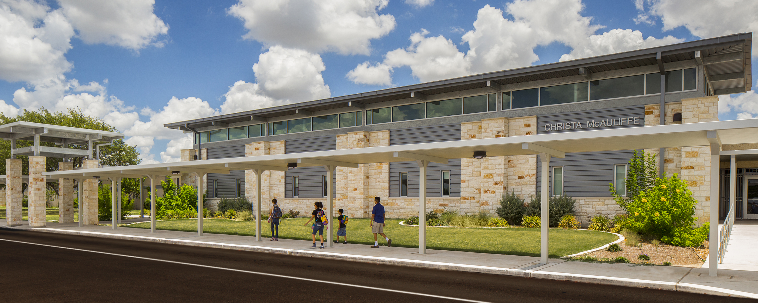 Image with missing alt attribute found on marmonmok.com