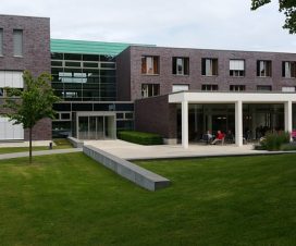 Image with missing alt attribute found on medchrome.com